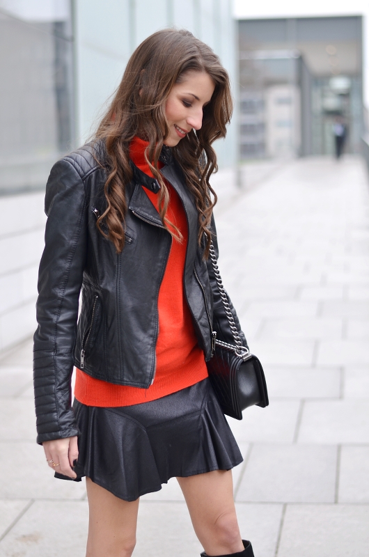 red turtleneck sweater black leatherjacket outfit