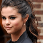 Selena Gomez Frisur - toupierter Ponytail