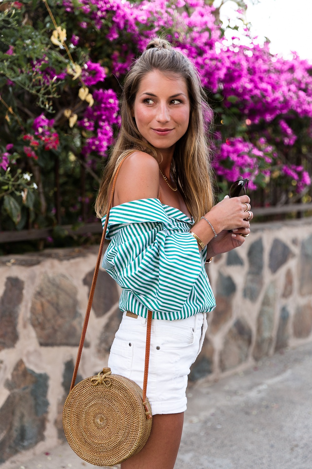 off-shoulder blouse striped top white shorts hermes sandals round straw bag korbtasche outfit inspiration mode blog