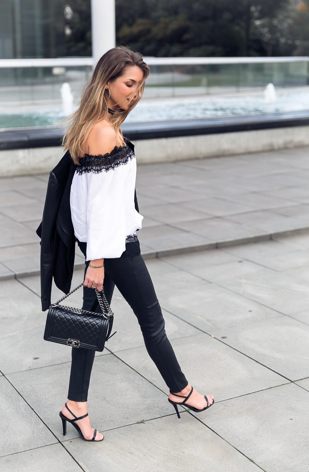 evening outfit off shoulder top white lace leather pants heels inspiration fashion blog essen ruhrgebiet